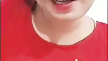 Young bhabhi stripping bra and showing boobs