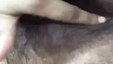 Girlfriend rubbing pussy xxx and fingering video making