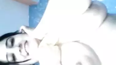 Desi couples hot boob show