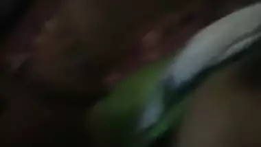 Slutty bhabhi in saree is ready for sex with client