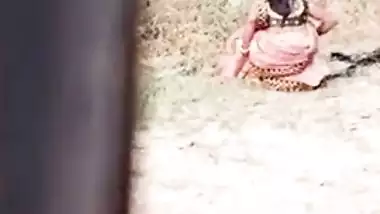 MILF in yellow joins peeing Desi aunty in XXX video to keep on moving