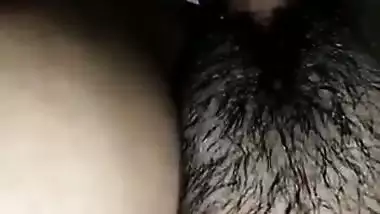 Girl takes her first dick in her tight pussy in xxx MMS