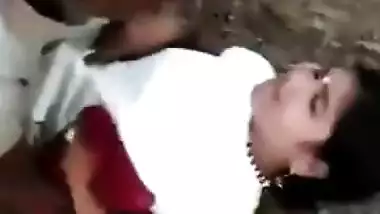 Sexy Bhojpuri Bhabhi Fucked By Stranger Outdoor For Money