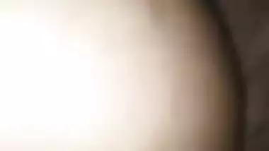 Pervert bangs his naked stepsister in Pakistani sex