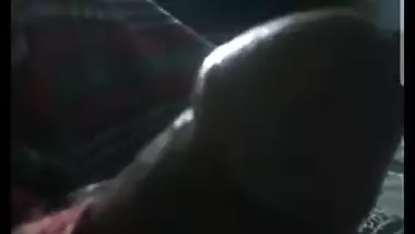 Sexy Paki Girl Showing Her Boobs