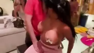 Desi latest mms XXX videos, Indian Sardarji tasting boobs of foreign girls