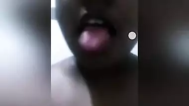 Desi Mallu Girl Showing Her Boobs And Pussy Fingering On Video Call Part1