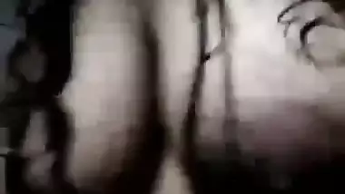 Busty milf records her nude MMS for her lover