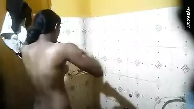 Cute Desi girl Showing Her Boobs