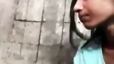 Bihari girl gives a quick desi blowjob to her stepbrother