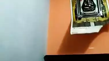 Fingering video of Tamil aunty from south India