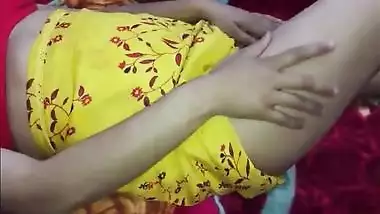 Desi boudi nice boobs n pussy show