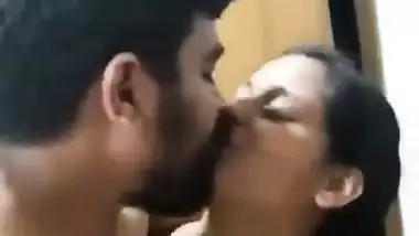 Indian sex MMS of a romantic couple fucking