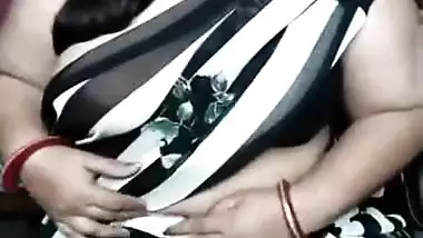 Horny Indian bbw mom