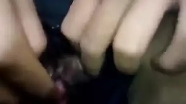 Young Indian woman has pleasing XXX vagina to show it off on camera