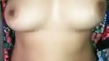 Aunty showing her boobs neighbour boy