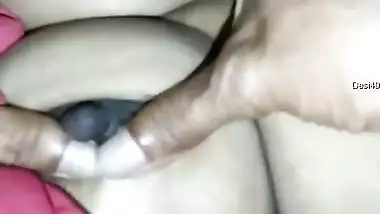 Today Exclusive -desi Girl Boobs Pressing By Hubby