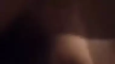 19yo virgin college girl nude bath viral MMS