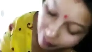 Indian bhabhi sucking and butt fucking