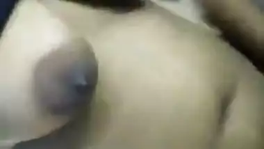 Desi girl boobs and pussy show to lover