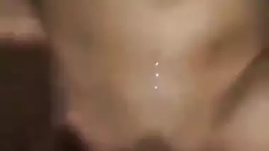 Uncle fucks his 18 yr old niece in Nepali sex video