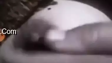 Today Exclusive-horny Desi Girl Showing Her Boobs And Pussy On Video Call Part 1