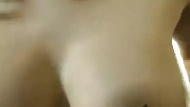 Bollywood actress Sunny Leone squeezes her juicy boobs