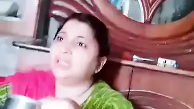 Paki bhabhi boob sucking by lover sex affair viral MMS