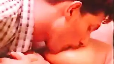 A nasty doctor fucks a big-boob Tamil patient in his clinic