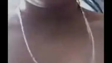 Desi Cute Girl Bathing Update 2 clips part 1