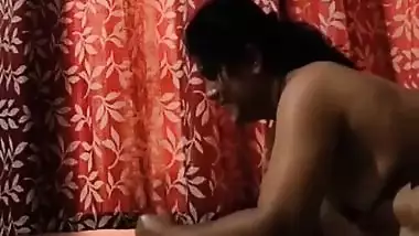 Desi aunty giving handjob to her secret lover