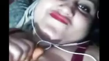 Unfaithful Married Desi Beautiful Bhabi From Narayanganj Showing On video Call With Lover