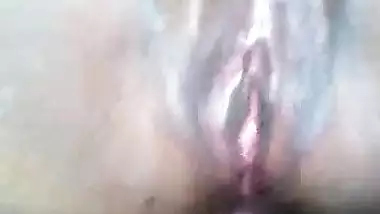 Mature fat aunty anal sex video with her hubby’s friend