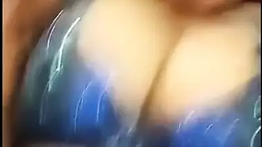 Sexy Desi big boob girl