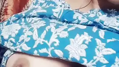 Punjabi newly married girl boobs show viral MMS