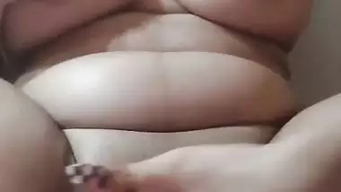 Big boobs horny babe fingering horny pussy viral MMS