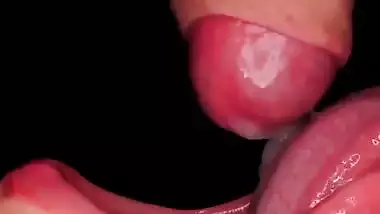 Mindblowing Indian blowjob and cum swallowing