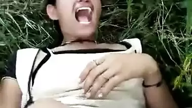 Today Exclusive- Sexy Look Desi Village Girl Boob Pressing And Pussy Fingering Part 2