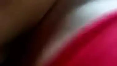 Amateur XXX actress gives pussy to Desi lover in the morning on camera