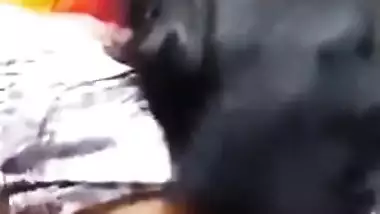 Lack of money makes the Desi woman find XXX way to pay rent