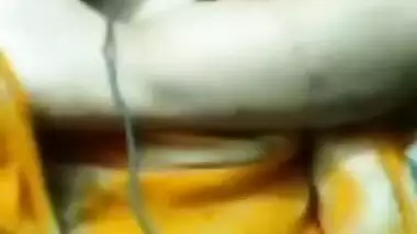 Bangladeshi Desi XXX girl shows her beautiful big boobs on cam