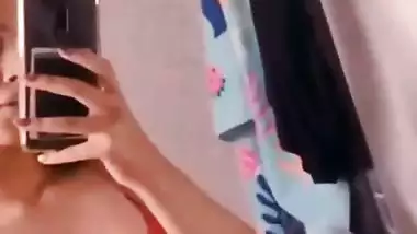 Nude videos merged of this cute girlfriend from Indore