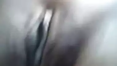 Bihari bald chut fingering MMS