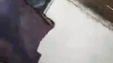 Indian very hot Bhabhi With Neighbour Boy Smooch N Blowjob With Hindi Audio - Wowmoyback