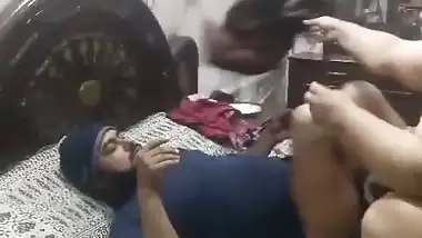 Cheater bhabhi keeps camera before having sex with lover