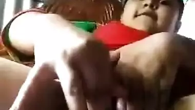 Fat chubby Bangladeshi pussy masturbation