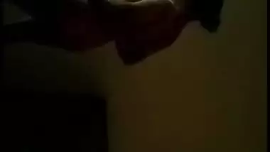 Nude mom wearing saree viral videos taken by son