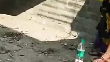 45 yo Desi aunty in sexy body blows dick and fucks outdoors