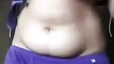 Great sex video of Desi model who loves to touch her hairy XXX muff