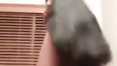 Lady shows her desi nude big boobs on adult webcam